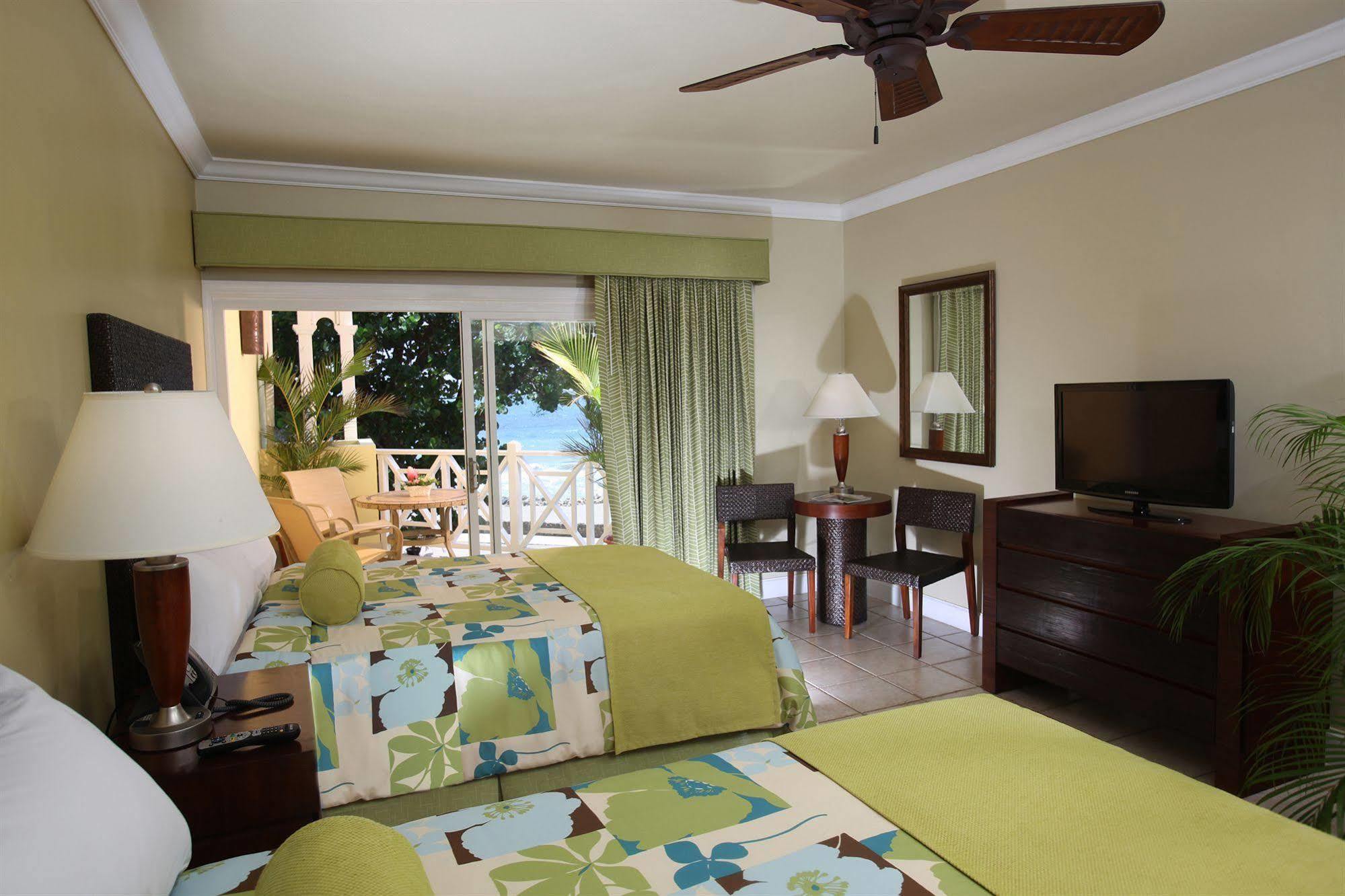 Magdalena Grand Beach & Golf Resort Tobago Exterior foto